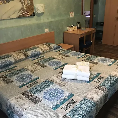 东京酒店