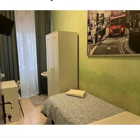 Tokyo Hotel *