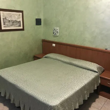 Hotel Tokyo Rome
